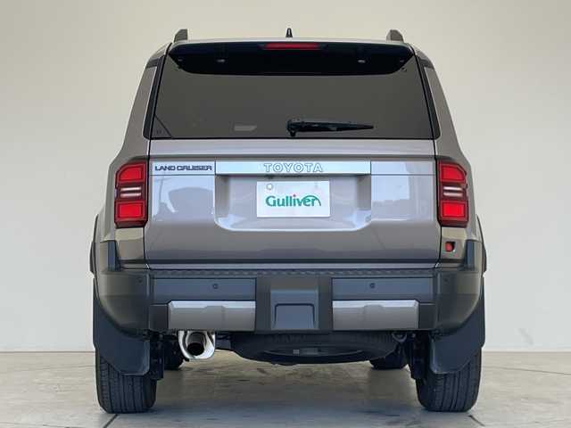 トヨタ ランドクルーザー ２５０ VX 愛知県 2024(令6)年 1万km アバンギャルドブロンズメタリック 純正12.3型ディスプレイオーディオナビ/全方位カメラ/サンルーフ/レーダークルーズコントロール/シートヒーター/エアシート/電動リアゲート/パワーシート/コーナーセンサー/純正アルミホイール/ルーフレール/ETC2.0/ブラインドスポットモニター/４WD/三眼LEDヘッドライト/ステアリングヒーター/インテリジェントミラー/リアオートエアコン/オートマチックハイビーム/衝突軽減システム/フルセグ/ヒッチメンバー/ステアリングスイッチ/スマートキー/プッシュスタート