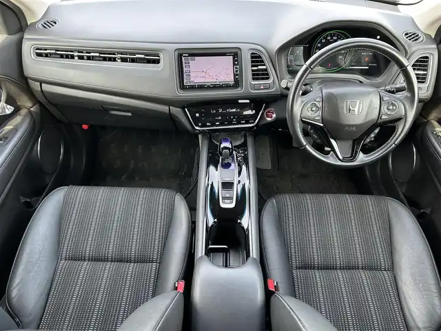 ホンダ ヴェゼル ハイブリッド Z ホンダセンシング 道南・函館 2017(平29)年 6.2万km ルーセブラックメタリック /純正ナビ//フルセグTV//バックカメラ//ドライブレコーダー//ETC//衝突被害軽減システム//レーダークルーズコントロール//レーンキープアシスト//ワイパーデアイサー//前席シートヒーター//電子パーキングブレーキ//LEDヘッドライト//オートライト//スマートキー//エンジンプッシュスタート