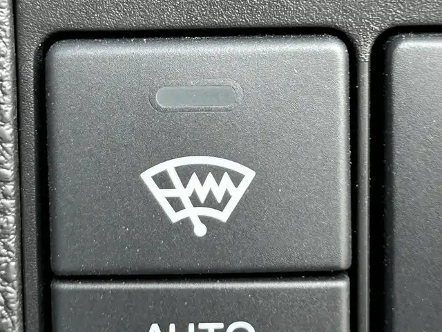 ホンダ ヴェゼル ハイブリッド Z ホンダセンシング 道南・函館 2017(平29)年 6.2万km ルーセブラックメタリック /純正ナビ//フルセグTV//バックカメラ//ドライブレコーダー//ETC//衝突被害軽減システム//レーダークルーズコントロール//レーンキープアシスト//ワイパーデアイサー//前席シートヒーター//電子パーキングブレーキ//LEDヘッドライト//オートライト//スマートキー//エンジンプッシュスタート