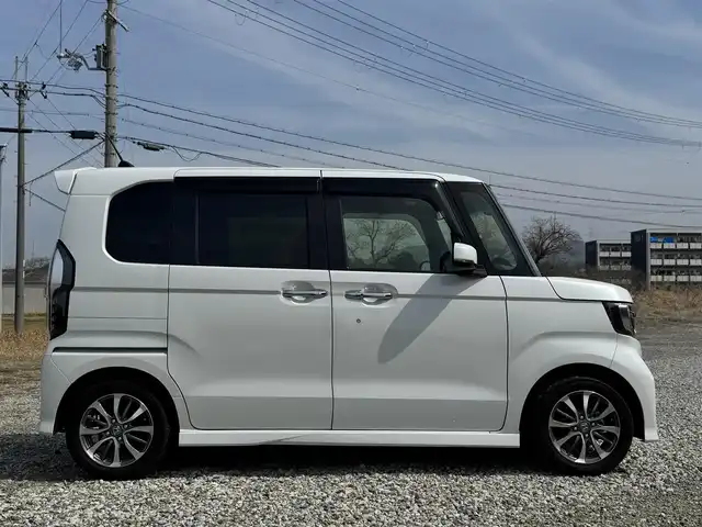 ホンダ Ｎ ＢＯＸ カスタム L 兵庫県 2021(令3)年 5.3万km プラチナホワイトパール ワンオーナー/純正ナビ/フルセグTV/バックモニター/純正ドラレコ（F/R）/ETC純正14インチAW/パワースライドドア/オートライト/LEDヘッドライト/レーダークルーズ/レーンキープ/両前シートヒーター/禁煙車