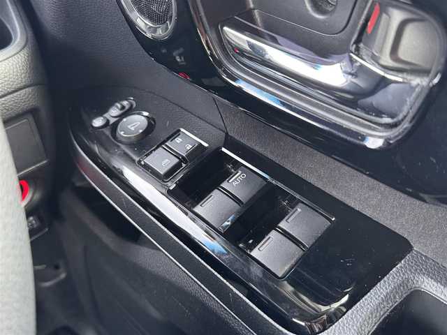 ホンダ Ｎ ＢＯＸ カスタム L 兵庫県 2021(令3)年 5.3万km プラチナホワイトパール ワンオーナー/純正ナビ/フルセグTV/バックモニター/純正ドラレコ（F/R）/ETC純正14インチAW/パワースライドドア/オートライト/LEDヘッドライト/レーダークルーズ/レーンキープ/両前シートヒーター/禁煙車