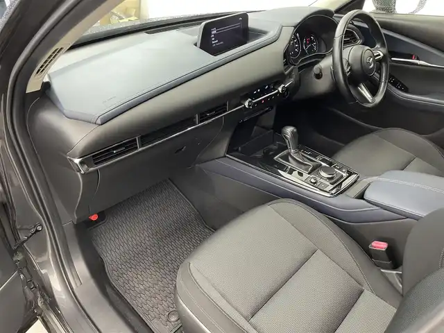 マツダ ＣＸ－３０ XD プロアクティブツーリングセレクション 滋賀県 2020(令2)年 4.6万km ポリメタルグレーM 純正ナビ/【Bluetooth/フルセグTV/HDMI/AppleCarPlay】/３６０°ビュー・モニター/ETC/前後ドライブレコーダー/スマートブレーキサポート/AT誤発進抑制制御/レーダークルーズコントロール/パーキングセンサー/車線逸脱警報システム/レーンキープアシスト/ブラインドスポットモニタリング/接近車両検知/パワーシート/シートヒーター/ステアリングヒーター/パワーバックドア/アダプティブLEDヘッドランプ/革巻きステアリング/パドルシフト/ヘッドアップディスプレイ