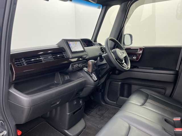 ホンダ Ｎ ＢＯＸ カスタム L 栃木県 2022(令4)年 2.9万km ミッドナイトブルービームメタリック ナビ/ CD/DVD/SD/USB/ラジオ/Bluetooth/フルセグテレビ/バックカメラ/両側パワースライドドア/衝突回避支援ブレーキ/路外逸脱抑制システム/レーダークルーズコントロール/オートハイビーム/コーナーセンサー/横滑り防止機能/前席シートヒーター/前後ドライブレコーダー/ETC/後席サンシェード/LEDヘッドライト/フォグランプ/スマートキー/ステアリングスイッチ/純正エンジンスターター/純正14inアルミホイール/電動格納ミラー/ウィンカーミラー/ドアバイザー