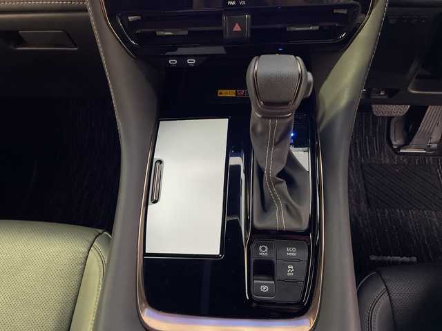 トヨタ アルファード Z 茨城県 2024(令6)年 2.7万km プラチナホワイトパールマイカ トヨタセーフティセンス/フリップダウンモニター/オットマン/100V電源/ワイヤレス充電/エンジンスターター/デジタルインナーミラー/純正ディスプレイオーディオ/　　ラジオ　TV　BT　USB/全方位カメラ/両側パワースライドドア/電動リアゲート/レーダークルーズコントロール/LEDオートヘッドライト/パワーシート/シートメモリ/シートヒーター/エアシート/ステアリングヒーター/前後ドラレコ/ETC2.0