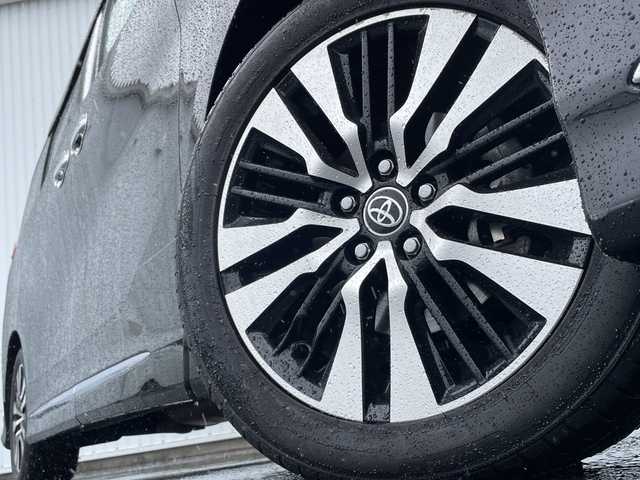 トヨタ アルファード S Cパッケージ 滋賀県 2021(令3)年 5.2万km ブラック モデリスタエアロ/純正9型ディスプレイ/・Bluetooth/フルセグ/バックカメラ/ツインムーンルーフ/革巻きステアリング/ステアリングヒーター/レーダークルーズコントロール/レザーシート/シートベンチレーション/シートヒーター/パワーシート/デジタルインナーミラー/パワーバックドア/ブレーキホールド/オートリトラミラー/LEDオートライト/フォグライト/AC１００V/トヨタセーフティセンス/・レーントレーシングアシスト/・クリアランスソナー/・プリクラッシュセーフティ/・パーキングサポートブレーキ/・ブラインドスポットモニター/・ロードサインアシスト/スマートキー