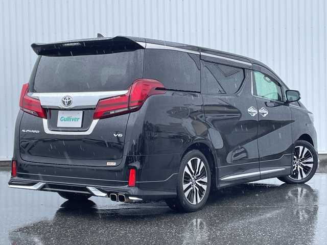 トヨタ アルファード S Cパッケージ 滋賀県 2021(令3)年 5.2万km ブラック モデリスタエアロ/純正9型ディスプレイ/・Bluetooth/フルセグ/バックカメラ/ツインムーンルーフ/革巻きステアリング/ステアリングヒーター/レーダークルーズコントロール/レザーシート/シートベンチレーション/シートヒーター/パワーシート/デジタルインナーミラー/パワーバックドア/ブレーキホールド/オートリトラミラー/LEDオートライト/フォグライト/AC１００V/トヨタセーフティセンス/・レーントレーシングアシスト/・クリアランスソナー/・プリクラッシュセーフティ/・パーキングサポートブレーキ/・ブラインドスポットモニター/・ロードサインアシスト/スマートキー