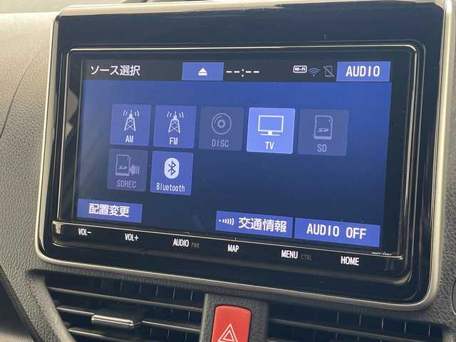 トヨタ ヴォクシー ZS 煌Ⅲ 沖縄県 2021(令3)年 7.4万km ブラック 純正ナビ【NSZT-Y68T】　/（フルセグＴＶ　ＣＤ　ＤＶＤ　Ｂｌｕｅｔｏｏｔｈ）　/バックカメラ　/ＥＴＣ　/クルーズコントロール　/両側パワースライドドア/トヨタセーフティーセンス　/モデリスタエアロ　/ローダウン　/ハーフレザーシート　/ＬＥＤヘッドライト/プッシュスタート/スマートキー