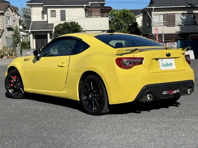 スバル ＢＲＺ イエローエディション 千葉県 2016(平28)年 2.4万km 黄 100台限定車/機関系オリジナル/純正ブレンボ/純正17インチAW/ZF製ザックスダンパー/専用ハーフレザーシート/LEDヘッドライト/LEDフォグライト/LEDアクセサリーライナー/チャールサイトイエロー(NAD)
