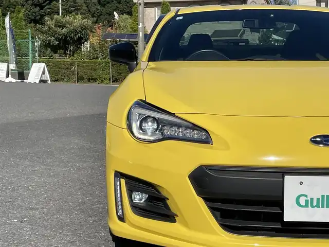 スバル ＢＲＺ イエローエディション 千葉県 2016(平28)年 2.4万km 黄 100台限定車/機関系オリジナル/純正ブレンボ/純正17インチAW/ZF製ザックスダンパー/専用ハーフレザーシート/LEDヘッドライト/LEDフォグライト/LEDアクセサリーライナー/チャールサイトイエロー(NAD)