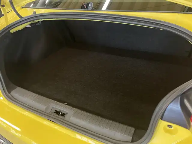 スバル ＢＲＺ イエローエディション 千葉県 2016(平28)年 2.4万km 黄 100台限定車/機関系オリジナル/純正ブレンボ/純正17インチAW/ZF製ザックスダンパー/専用ハーフレザーシート/LEDヘッドライト/LEDフォグライト/LEDアクセサリーライナー/チャールサイトイエロー(NAD)