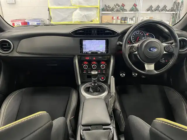 スバル ＢＲＺ イエローエディション 千葉県 2016(平28)年 2.4万km 黄 100台限定車/機関系オリジナル/純正ブレンボ/純正17インチAW/ZF製ザックスダンパー/専用ハーフレザーシート/LEDヘッドライト/LEDフォグライト/LEDアクセサリーライナー/チャールサイトイエロー(NAD)
