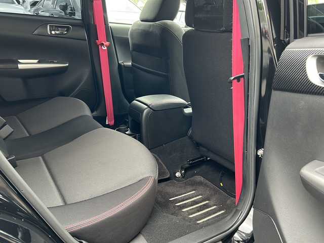 スバル インプレッサ ＷＲＸ STi スペックC 大阪府 2009(平21)年 5.5万km オブシディアンブラックパール アプライドＢ型　インタークーラーウォータースプレー　社外ナビ　ＣＤ　ＤＶＤ　ＢＴ　ＨＤＭＩ　ＳＤ　フルセグＴＶ　バックカメラ　　ＳＩ－ＤＲＩＶＥ　ＨＩＤライト　レカロシート　カーボン調ルーフ　カーボン調リアスポ　ＥＴＣ トノカバー　ウィンカーミラー　フォグランプ　電動格納ミラー　