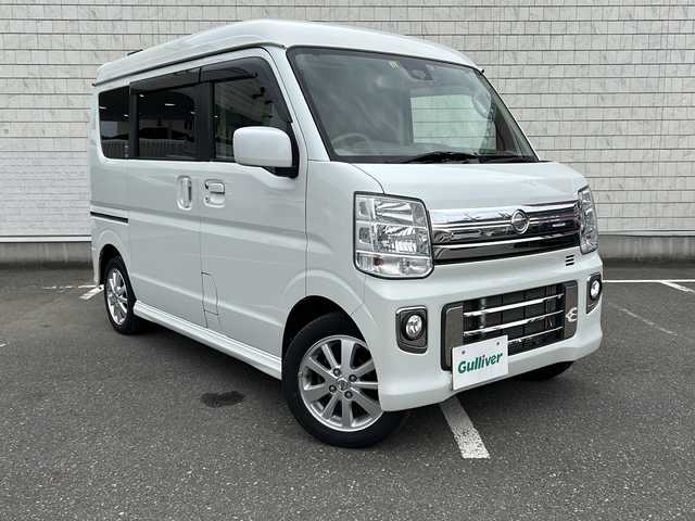 日産 ＮＶ１００クリッパー リオ E 愛知県 2018(平30)年 3.8万km スノーパールホワイト ・４WD/・純正ナビ/・Bt、TVフルセグ/・バックカメラ/・社外ドライブレコーダー前後/・エンジンスタートボタン/・スマートキー/・スペアキー一本/・電動格納ドアミラー/・片側パワースライドドア/・ドアバイザー/・シートヒーター（D席のみ）/・ETC