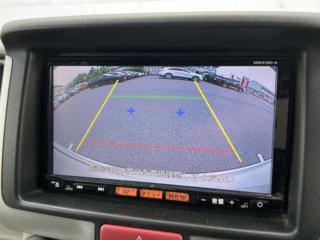 日産 ＮＶ１００クリッパー リオ E 愛知県 2018(平30)年 3.8万km スノーパールホワイト ・４WD/・純正ナビ/・Bt、TVフルセグ/・バックカメラ/・社外ドライブレコーダー前後/・エンジンスタートボタン/・スマートキー/・スペアキー一本/・電動格納ドアミラー/・片側パワースライドドア/・ドアバイザー/・シートヒーター（D席のみ）/・ETC
