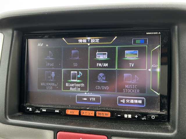 日産 ＮＶ１００クリッパー リオ E 愛知県 2018(平30)年 3.8万km スノーパールホワイト ・４WD/・純正ナビ/・Bt、TVフルセグ/・バックカメラ/・社外ドライブレコーダー前後/・エンジンスタートボタン/・スマートキー/・スペアキー一本/・電動格納ドアミラー/・片側パワースライドドア/・ドアバイザー/・シートヒーター（D席のみ）/・ETC