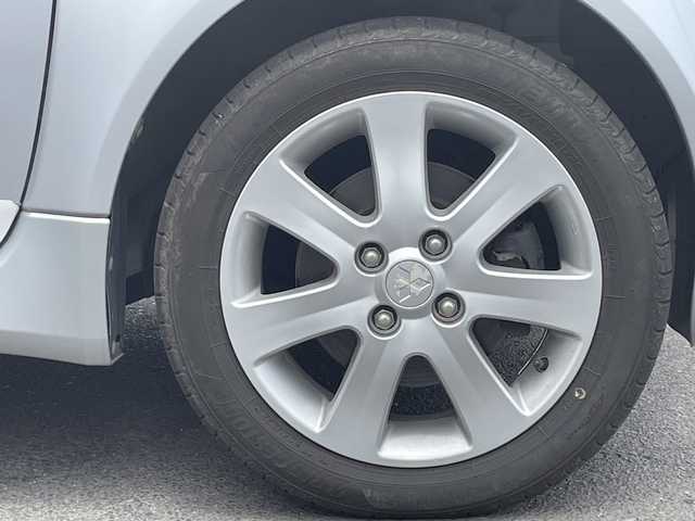 三菱 ｉ ＭｉＥＶ 大分県 2011(平23)年 6.9万km クールシルバーメタリック 純正15インチアルミホイール/純正フロアマット/純正LEDヘッドライト/オートライト