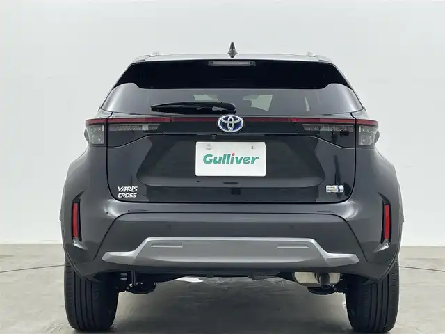 トヨタ ヤリスクロス ハイブリッド Z アドベンチャー 岡山県 2023(令5)年 1.7万km ブラックマイカ トヨタセーフティセンス/・プリクラッシュセーフティ/・レーダークルーズコントロール/・レーンキープアシスト/・オートハイビームアシスト/純正ディスプレイオーディオ/(BT/USB/Mira cast/デジタルTV)/全周囲カメラ/ビルトインETC/ハーフレザーシート/D席パワーシート/前席パワーシート/ステアリングリモコン/ステアリングヒーター/ブラインドスポットモニター/LEDヘッドライト/シルバールーフレール/横滑り防止/スマートキー×２/純正18インチAW