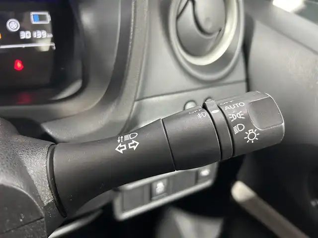 日産 ノート e－パワー X Vセレクション 大阪府 2020(令2)年 3.1万km スーパーブラック 社外SDナビ（フルセグ/DVD/CD/Bluetooth)/アラウンドビューモニター/エマージェンシーブレーキ/純正デジタルインナーミラー/プッシュスタート/ETC/クリアランスソナー/LEDヘッドライト/フォグランプ/社外ドライブレコーダー前後/ステアリングリモコン/TVキャンセラー