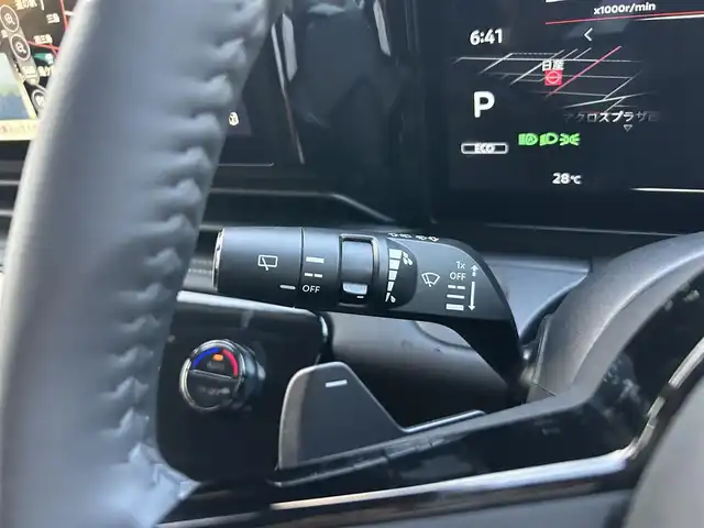 日産 セレナ ハイウェイスター V 栃木県 2024(令6)年 0.5万km パールⅡ エマージェンシーブレーキ/純正メモリーナビ/Bluetooth/フルセグTV/HDHI/両側パワースライドドア/ハンズフリースライドドア/ビルトインETC2.0/ドラレコ/プロパイロット/純正フリップダウンモニター/純正フロアマット/パドルシフト/置くだけ充電/デジタルインナーミラー/LEDヘッドライト