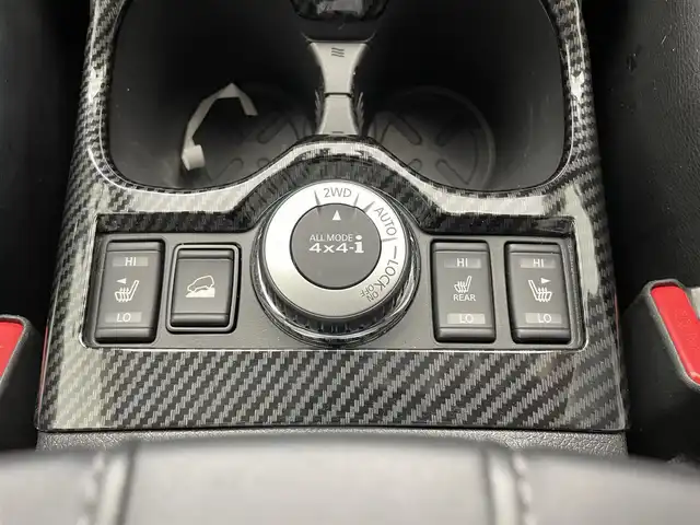 日産 エクストレイル ハイブリッド 20X エクストリーマーX 滋賀県 2017(平29)年 5.8万km ブリリアントホワイトパール 禁煙車/純正９型SDナビ/・MM517D-L/・CD/DVD/フルセグ/Bluetooth/バックカメラ/パワーバックドア/シートヒーター/LEDヘッドライト/オートライト/コーナーセンサー/ドライブレコーダー/ステアリングスイッチ/純正１８AW/ETC/スマートキー/プッシュスタート