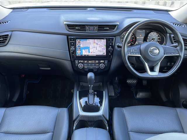 日産 エクストレイル ハイブリッド 20X エクストリーマーX 山口県 2017(平29)年 5.8万km ブリリアントホワイトパール 純正９インチナビ/・フルセグテレビ/・DVD再生機能/・Bluetooth/バックカメラ/パワーバックドア/エマージェンシーブレーキ/ALL　MODE　４×４-i/ヒルディセントコントロール/シートヒーター/LEDヘッドライト/オートライト/コーナーセンサー/ドライブレコーダー/ステアリングスイッチ/純正１８AW/ETC/スマートキー/プッシュスタート/スペアキー有/取扱説明書