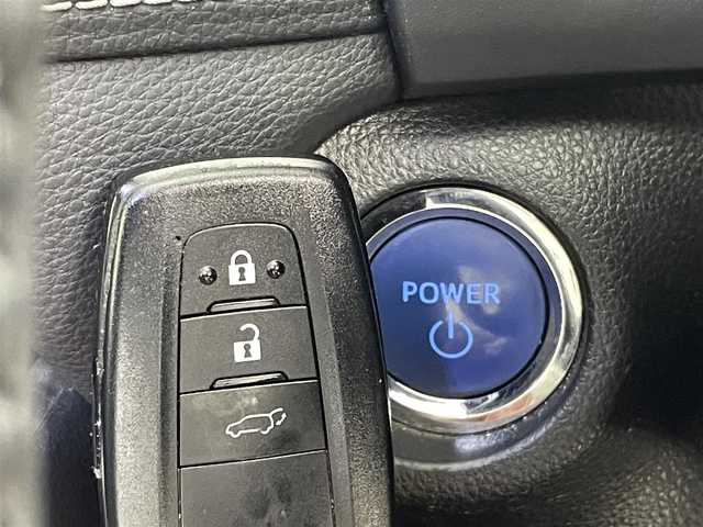 トヨタ ＲＡＶ４ ハイブリットG 茨城県 2020(令2)年 9.2万km アティチュードブラックマイカ 純正9型ナビ/バックカメラ/フルセグ/TRDエアロ/デジタルインナーミラー/衝突被害軽減ブレーキ/車線逸脱抑制装置/レーダークルーズコントロール/オートマチックハイビーム/クリアランスソナー/BSM/ETC2.0/ステアリングヒーター/シートヒーター/純正18インチAW/LEDヘッドライト/スマートキー