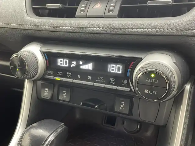 トヨタ ＲＡＶ４ ハイブリットG 茨城県 2020(令2)年 9.2万km アティチュードブラックマイカ 純正9型ナビ/バックカメラ/フルセグ/TRDエアロ/デジタルインナーミラー/衝突被害軽減ブレーキ/車線逸脱抑制装置/レーダークルーズコントロール/オートマチックハイビーム/クリアランスソナー/BSM/ETC2.0/ステアリングヒーター/シートヒーター/純正18インチAW/LEDヘッドライト/スマートキー