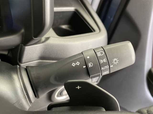 スズキ スペーシア カスタム HYBRID XS ターボ 長野県 2023(令5)年 2.4万km インディゴブルーメタリック 4WD/純正メモリナビ&フルセグTV&CD&DVD&BT/アダプティブクルーズコントロール/レーンキープアシスト/車線逸脱警報/衝突軽減ブレーキ/アイドリングストップ/ヘッドアップディスプレイ/両側パワースライドドア/ハーフレザーシート/前席シートヒーター/ステアリングスイッチ/ステアリングヒーター/パドルシフト/2列目サンシェード/2列目サーキュレーター/バックカメラ/ビルトインETC/LEDヘッドライト/オートライト/フロントフォグランプ/電動格納ミラー/ウィンカーミラー/ドアミラーヒーター/電動ホールド/オートホールド/純正15インチAW装着/社外フロアマット/純正ドアバイザー/プッシュスタート/スマートキー