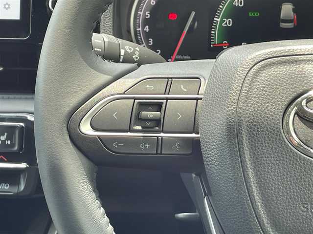 トヨタ ヴォクシー S－Z 滋賀県 2022(令4)年 3.6万km ホワイトパールクリスタルシャイン ガソリン/2WD(FF)/CVT/両側パワースライドドア/純正フリップダウンモニター/純正10.5インチナビ/(AM/FN/CD/DVD/BT/USB/フルセグTV）/バックカメラ/ETC/ドライブレコーダー/ＴｏｙｏｔａＳａｆｅｔｙＳｅｎｓｅ/・プリクラッシュセーフティ/・レーダークルーズコントロール/・レーンキープアシスト	/・横滑り防止装置/・コーナーセンサー/・標識検知機能	/・プロアクティブドライビングアシスト（ＰＤＡ）/ハーフレザーシート/シートヒーター/電格格納ミラー/電動サイドブレーキ/ブレーキホールド/革巻きステアリング/ステアリングスイッチ/オートライト/LEDヘッドライト/オートマチックハイビーム/プッシュスタート/純正フロアマット/純正ドアバイザー