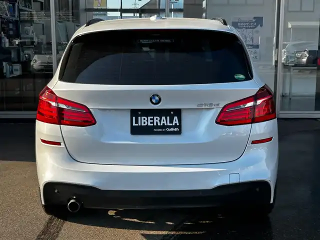 ＢＭＷ ２１８ｄ 富山県 2018(平30)年 3.5万km 白 純正HDDナビ/DVD/CD再生/AM/FMラジオ/Bluetooth接続/USB接続/バックカメラ/ヘッドアップディスプレイ/前後ドラレコ/D/N席シートヒーター/アイドリングストップ/ACC/プッシュスタート/ミラー内臓ETC