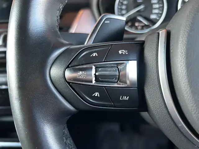 ＢＭＷ ２１８ｄ 富山県 2018(平30)年 3.5万km 白 純正HDDナビ/DVD/CD再生/AM/FMラジオ/Bluetooth接続/USB接続/バックカメラ/ヘッドアップディスプレイ/前後ドラレコ/D/N席シートヒーター/アイドリングストップ/ACC/プッシュスタート/ミラー内臓ETC