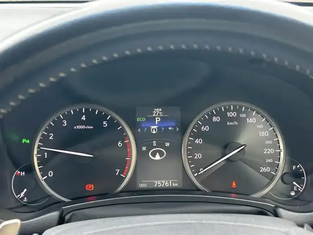 レクサス ＮＸ 200t Iパッケージ 兵庫県 2015(平27)年 7.6万km ソニッククォーツ 純正ナビ（AM/FM/CD/DVD/BT)/フルセグTV/バックカメラ/サイドカメラ/革巻きステアリング/パドルシフト/ステアリングヒーター/クルーズコントロール/レーンキープアシスト/プリクラッシュ/センターデフロック/オートハイビーム/ビルドインETC/D/N席パワーシート/D/N席シートヒーター/ISOFIX/純正フロアマット/コーナーセンサー/純正18インチアルミホイール/取扱説明書