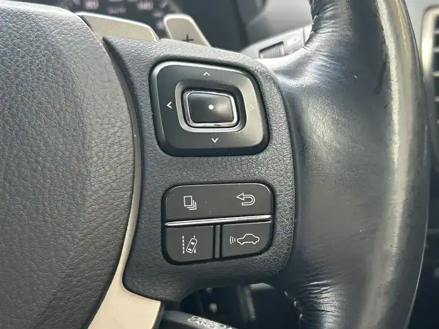 レクサス ＮＸ 200t Iパッケージ 兵庫県 2015(平27)年 7.6万km ソニッククォーツ 純正ナビ（AM/FM/CD/DVD/BT)/フルセグTV/バックカメラ/サイドカメラ/革巻きステアリング/パドルシフト/ステアリングヒーター/クルーズコントロール/レーンキープアシスト/プリクラッシュ/センターデフロック/オートハイビーム/ビルドインETC/D/N席パワーシート/D/N席シートヒーター/ISOFIX/純正フロアマット/コーナーセンサー/純正18インチアルミホイール/取扱説明書