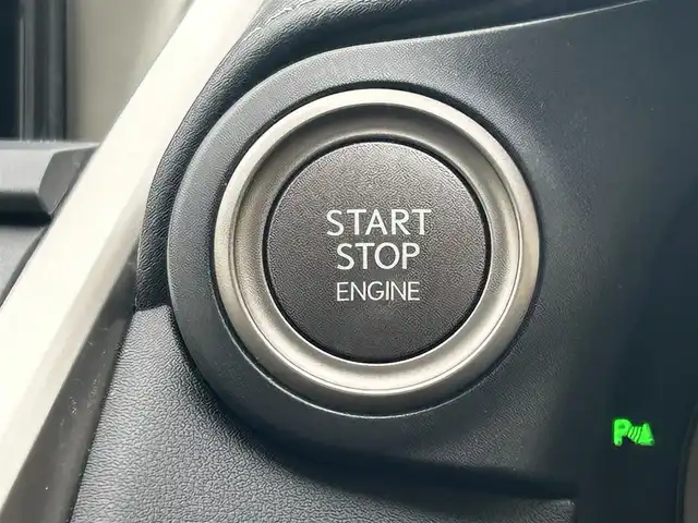 レクサス ＮＸ 200t Iパッケージ 兵庫県 2015(平27)年 7.6万km ソニッククォーツ 純正ナビ（AM/FM/CD/DVD/BT)/フルセグTV/バックカメラ/サイドカメラ/革巻きステアリング/パドルシフト/ステアリングヒーター/クルーズコントロール/レーンキープアシスト/プリクラッシュ/センターデフロック/オートハイビーム/ビルドインETC/D/N席パワーシート/D/N席シートヒーター/ISOFIX/純正フロアマット/コーナーセンサー/純正18インチアルミホイール/取扱説明書