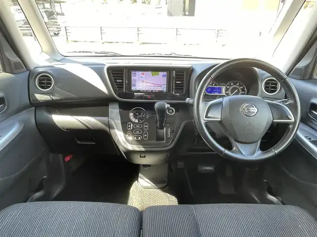 日産 デイズ ルークス ハイウェイスターX 岐阜県 2016(平28)年 3.8万km ホワイトパール 社外ナビ(AM/FM/DVD/フルセグ)/４WD/全方位カメラ/シートヒーター/衝突軽減ブレーキ/片側パワースライドドア/ETC/スマートキー/プッシュスタート/純正アルミホイール/スペアキー/保証書/取扱説明書