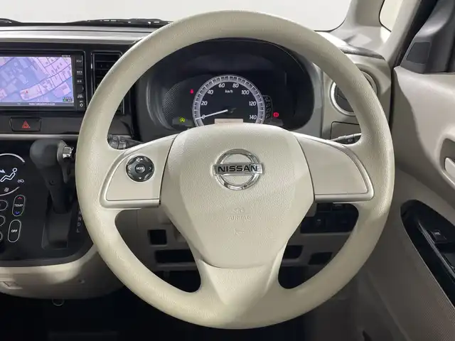 日産 デイズ ルークス X 神奈川県 2018(平30)年 4.5万km ホワイトパール エマージェンシーブレーキ/純正7インチナビゲーション/Bluetooth フルセグ　SD　CD　DVD　AUX/アラウンドビューモニター/片側パワースライドドア/アイドリングストップ/オートレベライザー/ステアリングスイッチ/LEDヘッドライト/電動格納ミラー/純正フロアマット/純正ドアバイザー