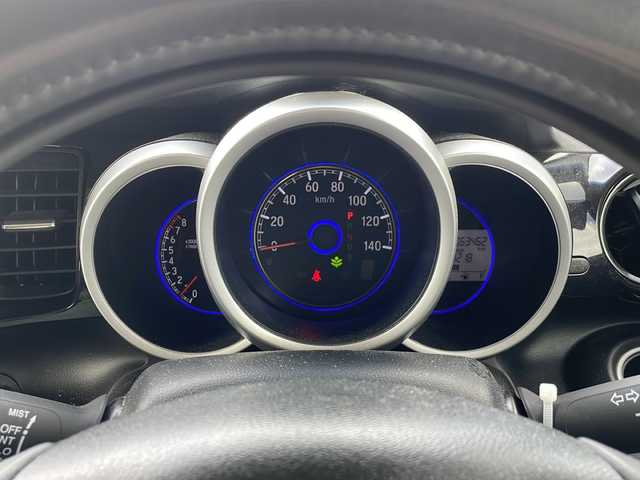ホンダ Ｎ ＢＯＸ カスタム G ターボ Lパッケージ 新潟県 2015(平27)年 6.4万km ポリッシュドメタルメタリック 4WD/社外SDナビ(CN-RE06D)/CD/DVD/BT/フルセグテレビ/SDミュージックサーバー/バックカメラ/ETC/ドライブレコーダー/衝突被害軽減ブレーキ/クルーズコントロール/両側パワースライドドア/半革シート/ベンチシート/シートヒーター /ミラーヒーター/ステアリングスイッチ/パドルシフト/スマートキー/プッシュスタート/キセノンヘッドライト/オートライト/フォグランプ/純正15インチアルミホイール/社外14インチAW冬タイヤ車載