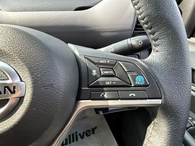 日産 セレナ ハイウェイスター V 福岡県 2022(令4)年 4万km ブリリアントホワイトパール 純正10型SDナビ（フルセグTV/CD/DVD/BT)アラウンドビューモニタープロパイロットエマージェンシーブレーキコーナーセンサーBSM両側パワスラ純正前後ドラレコビルトインETCデジタルインナーミラー純正LED・ホイールスマートキープッシュスタート