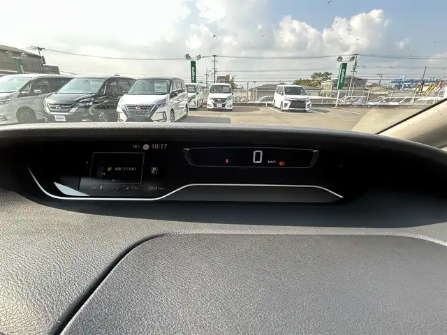 日産 セレナ ハイウェイスター V 福岡県 2022(令4)年 4万km ブリリアントホワイトパール 純正10型SDナビ（フルセグTV/CD/DVD/BT)アラウンドビューモニタープロパイロットエマージェンシーブレーキコーナーセンサーBSM両側パワスラ純正前後ドラレコビルトインETCデジタルインナーミラー純正LED・ホイールスマートキープッシュスタート