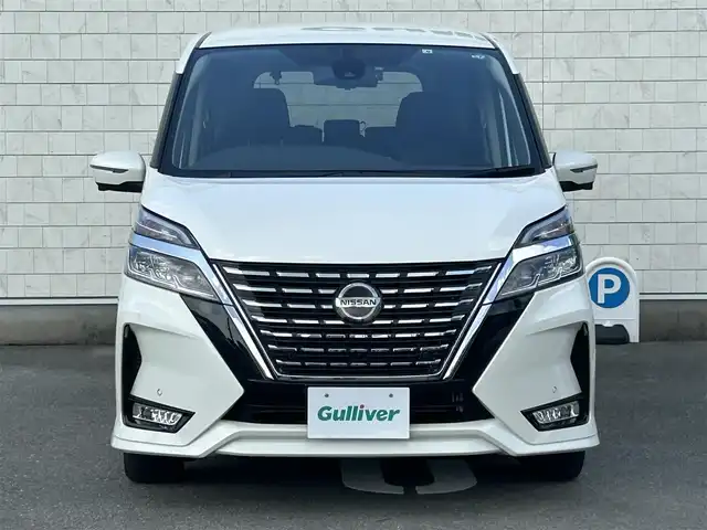 日産 セレナ ハイウェイスター V 福岡県 2022(令4)年 4万km ブリリアントホワイトパール 純正10型SDナビ（フルセグTV/CD/DVD/BT)アラウンドビューモニタープロパイロットエマージェンシーブレーキコーナーセンサーBSM両側パワスラ純正前後ドラレコビルトインETCデジタルインナーミラー純正LED・ホイールスマートキープッシュスタート
