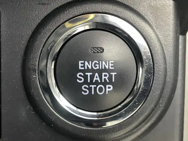 トヨタ ルーミー カスタムG－T 福島県 2021(令3)年 3.5万km パールホワイトⅢ トヨタセーフティセンス/・スマートアシスト/・オートマチックハイビーム/・衝突警報/・衝突回避支援ブレーキ/・ブレーキ制御/・前後誤発進抑制機能/・車線逸脱防止機能/・ふらつき警報/・先行車発進お知らせ機能/・衝突被害軽減システム/・盗難防止装置/・コーナーセンサー/9インチディスプレイオーディオ/・フルセグ/TV/USB/iPod/Android Auto/Apple CarPlay/FM/AM/パノラミックビューモニター/両側パワースライドドア/レーダークルーズコントロール/LEDオートライト/・フォグランプ/シートヒーター/純正アルミホイール付きサマータイヤ/PWRモード/アイドリングストップ/電子パーキング/・オートブレーキホールド/電動格納ミラー/・ウィンカーミラー/前後ドラレコ/ETC/ドアバイザー/ターボ/プッシュスタート/・スマートキー/・スペアキー