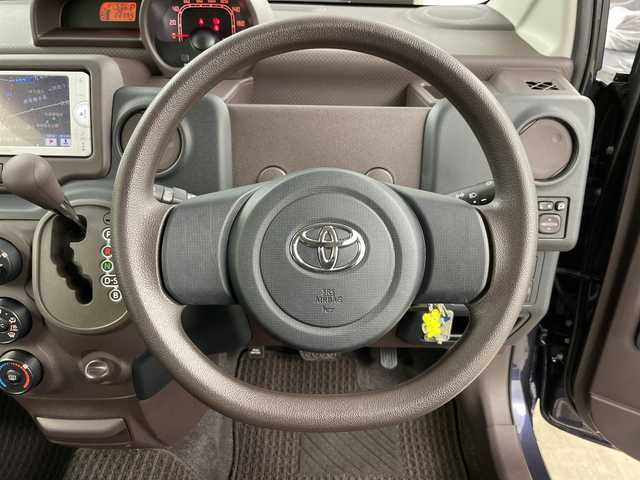 トヨタ スペイド X 道央・札幌 2014(平26)年 2.3万km ダークバイオレットマイカメタリック ・4WD/寒冷地仕様/・純正ナビ  ワンセグ/CD/DVD/SD/BT/・バックカメラ/・片側パワースライドドア/・ワイパーデアイサー/・横滑り防止/・ヘッドライトレベライザー/・電動格納ミラー/ミラーウィンカー/・純正フロアマット/・リモコンキー/スペアキー×2/・夏タイヤ社外AW積込