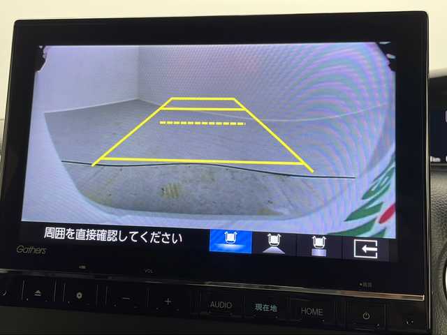 ホンダ Ｎ ＢＯＸ L ターボ 茨城県 2023(令5)年 1.5万km プラチナホワイトパール 純正９型ナビ　フルセグＴＶ　バックモニター　両側電動スライドドア　追従クルコン　純正ドラレコ　シートヒーター　ＥＴＣ　衝突軽減ブレーキ　ＵＳＢ入力　スマートキー　純正１５インチアルミホイール　禁煙車