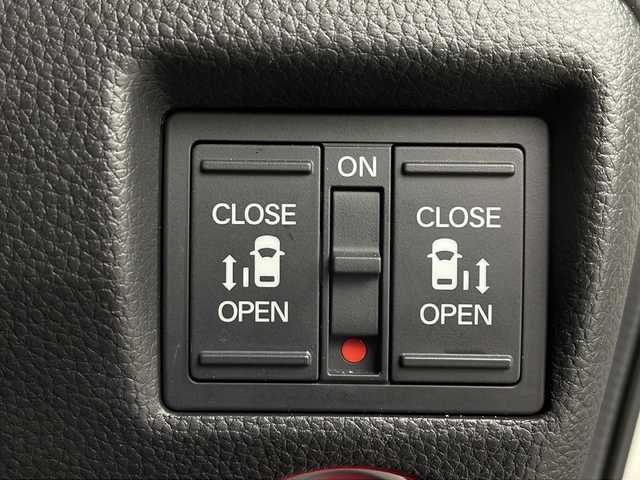 ホンダ Ｎ ＢＯＸ L ターボ 茨城県 2023(令5)年 1.5万km プラチナホワイトパール 純正９型ナビ　フルセグＴＶ　バックモニター　両側電動スライドドア　追従クルコン　純正ドラレコ　シートヒーター　ＥＴＣ　衝突軽減ブレーキ　ＵＳＢ入力　スマートキー　純正１５インチアルミホイール　禁煙車