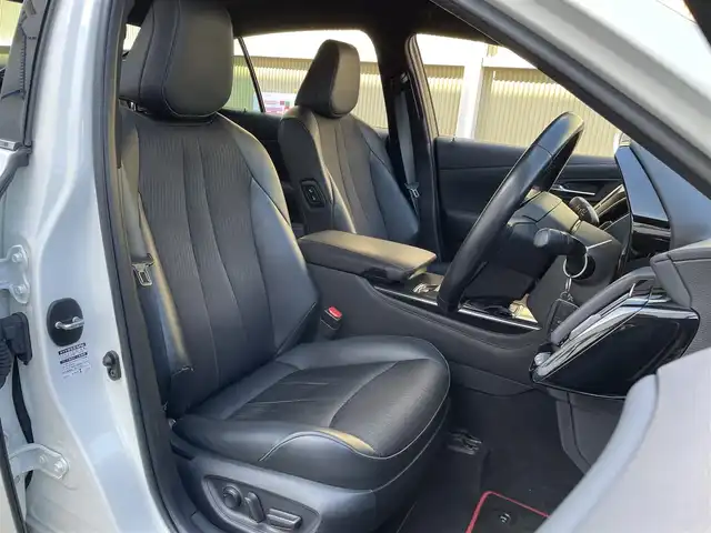 トヨタ クラウン ハイブリッド RS リミテッド 東京都 2020(令2)年 4.2万km ホワイトパールクリスタルシャイン 純正ナビ/スマートキー/バックカメラ/フルセグTV/レーダークルーズコントロール/ETC2.0/運転席/助手席パワーシート/シートヒーター/ステアリングヒーター/純正フロアマット/コーナーセンサー/ブラインドスポットモニター/衝突軽減装置/レーンアシスト/LEDライト/フォグライト