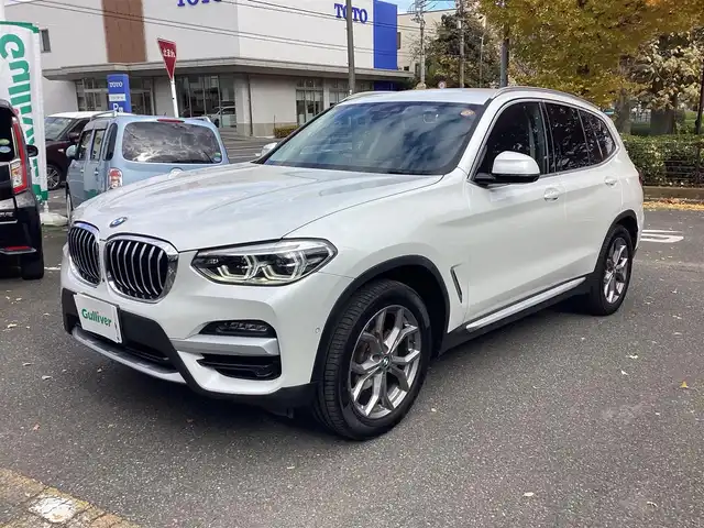 ＢＭＷ Ｘ３ xDrive20d Xライン 神奈川県 2020(令2)年 4.6万km ミネラルホワイト ハイラインパッケージ/・ランバーサポート/・リヤシートヒーティング/・ヴァーネスカ・レザー・シート/ナビゲーションシステム/・TV/BT/USB/全周囲カメラ/アダプティブ・ヘッドライト/パーキングアシストプラス/・PDC／パーク・ディスタンス・コントロール/（フロント&リヤ、ビジュアル表示機能付）/・パーキング・アシスト（並列・縦列）/・トップ・ビュー/・ サイド・ビュー・カメラ/・リヤ・ビュー・カメラ（予想進路表示機能付）/ドライビング・アシスト・プラス/・アクティブ・クルーズ・コントロール（ストップ&ゴー機能付）/・ステアリング&レーン・コントロール・アシスト/・ レーン・ディパーチャー・ウォーニング（車線逸脱警告システム）/・ レーン・チェンジ・ウォーニング/・ アクティブ・サイド・コリジョン・プロテクション/・ 前車接近警告機能/・ 衝突回避・被害軽減ブレーキ/・ 事故回避アシスト/・後車衝突警告機能/ABS/CBC/DSC／DTC／DBC/HDC/パワーシート/ETC2.0/ドライブレコーダー/ワイヤレス充電