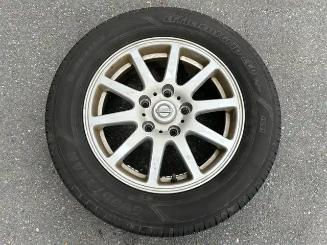 日産 セレナ ハイウェイスター Vセレクション 道東・釧路十勝 2012(平24)年 10.1万km ブリリアントシルバー 4WD/純正ナビ/フルセグTV/バックカメラ/両側パワースライドドア/クルーズコントロール/プッシュスタート/スマートキー/ドアバイザー/フロアマット/革巻きステアリング/イベライザー/社外AW付夏タイヤ積込