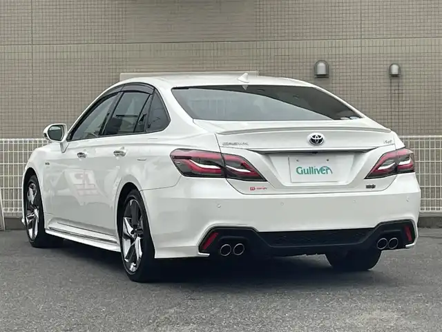 トヨタ クラウン ハイブリッド RS アドバンス 山口県 2019(令1)年 2.4万km ホワイトパールクリスタルシャイン メモリナビ フルセグTV CD DVD BT/バックカメラ/ビルトインETC/コーナーセンサー/ブラインドスポットモニタ/ヘッドアップディスプレイ/衝突被害軽減ブレーキ/レーダークルーズコントロール/レーンアシスト/オートマチックハイビーム/LEDオートヘッドライト/フォグライト/シーケンシャルウィンカー/スマートキー 2個/カードキー/ステアリングリモコン/ハーフレザーシート/前席パワーシート/前席シートヒーター/ステアリングヒーター/前後ドラレコ/TVキャンセラー/置くだけ充電/パドルシフト/ステアリングリモコン/W サイド カーテン ニー エアバッグ/禁煙車
