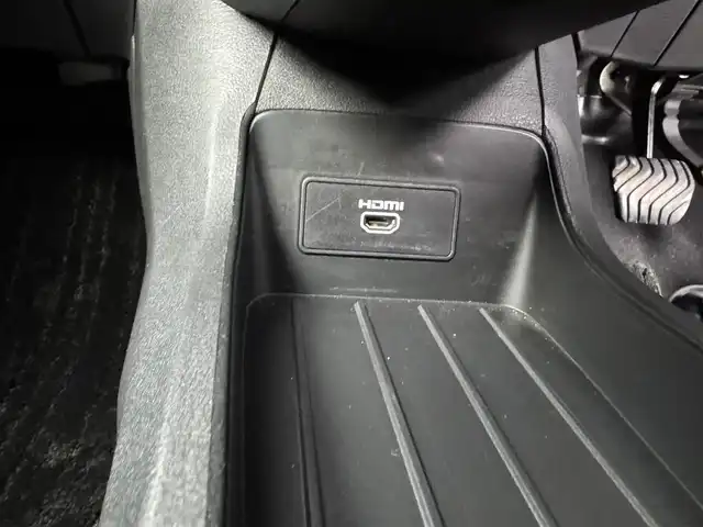 日産 ノート X 愛知県 2021(令3)年 4.4万km ダークメタルグレー 純正9インチSDナビ/（BT/AppleCarPlay/フルセグTV）/アラウンドビューモニター/プロパイロット/置くだけ充電/デジタルインナーミラー/合皮シート/衝突軽減システム/ブラインドスポットモニター/標識検知支援/レーンキープアシスト/コーナーセンサー/オートマチックハイビーム/スポーツモード/エコモード/EVモード/オートブレーキホールド/純正16インチAW/純正LEDヘッドライト/カーテンエアバッグ