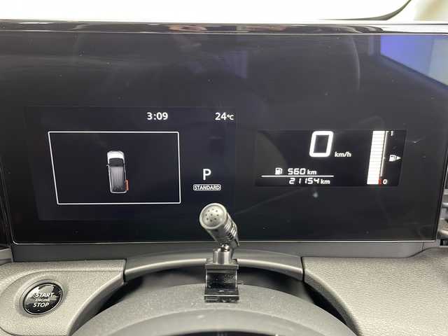 日産 セレナ X 愛知県 2024(令6)年 2.2万km ブリリアントシルバー プロパイロット/衝突被害軽減ブレーキ/社外7インチSD（ナビあり）/レーダークルーズコントロール/CD DVD/Bluetooth/バックカメラ/コーナーセンサー/LEDヘッドライト/ブラインドスポットモニター/パドルシフト/ETC/ステアリングスイッチ/スマートキー/プッシュスタート